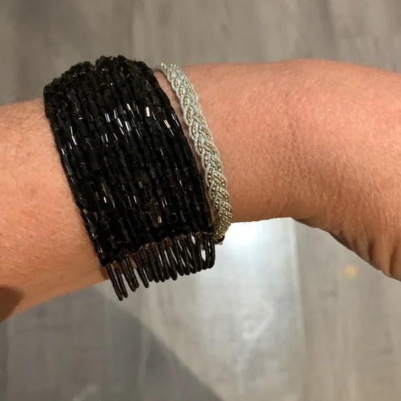 Two bracelets - Picture 2 of 5